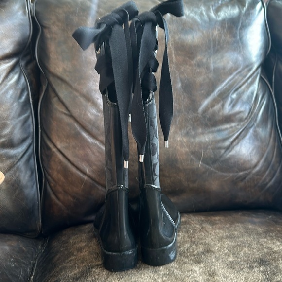 Coach Tristee black lace up rain boots size 8. - Picture 1 of 16